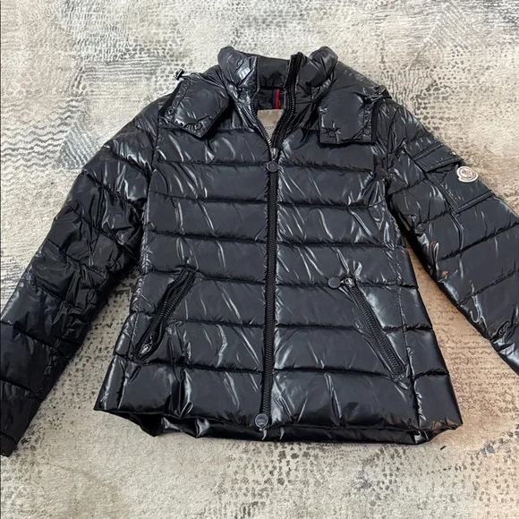 Moncler Womens Black Puffer Coat - Picture 5 of 6
